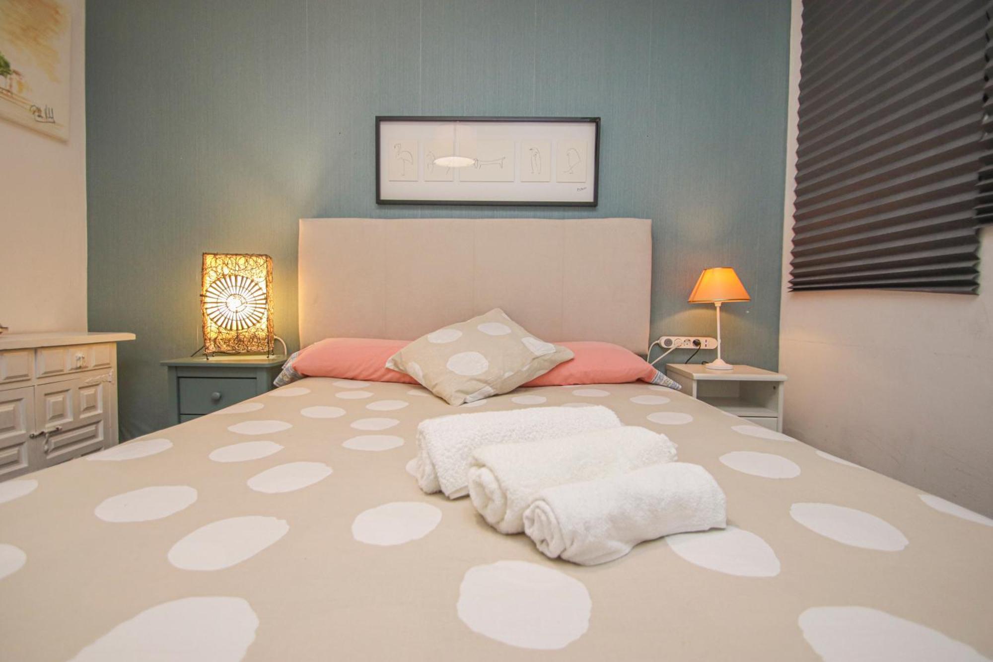 Apart Muy Centrico, Tranquilo Y Acogedor **A/C-Wifi** Seville Ngoại thất bức ảnh